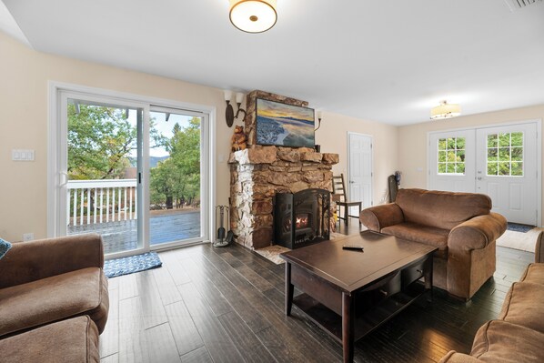 Télévision à écran plat