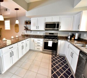 Fridge, microwave, oven, stovetop - W 6th Whole House in Tremont (Cleveland)