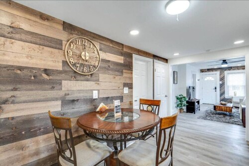 Cozy Old Brooklyn Home near Zoo