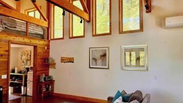 TV connectée, cheminée