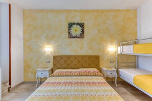 1 chambre, Wi-Fi gratuit, draps fournis