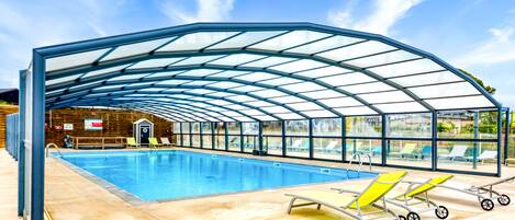 Piscine couverte