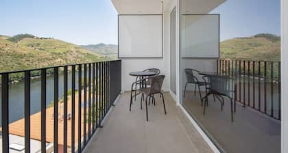 Property In A Holiday Village 'Quinta Da Pedra Caldeira G' with Mountain View and Air Conditioning
