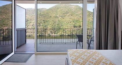 Property In A Holiday Village 'Quinta Da Pedra Caldeira E' with Mountain View and Air Conditioning