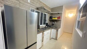 Micro-ondes, plaque de cuisson