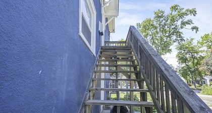 Your home away from home in Thorold, ON - Niagara Falls