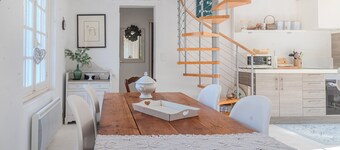 Holiday Home 'Au Bord De La Charente' with Private Terrace and Private Garden