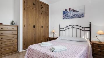 2 slaapkamers, gratis wifi, beddengoed