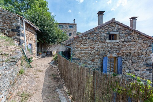 Maison de campagne "Le Bacci" avec vue sur les montagnes, jardin privé et Wi-Fi