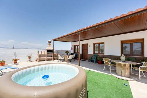 Casa Inés rural: 1 habitación, vistas a la montaña, Wi-Fi y aire acondicionado