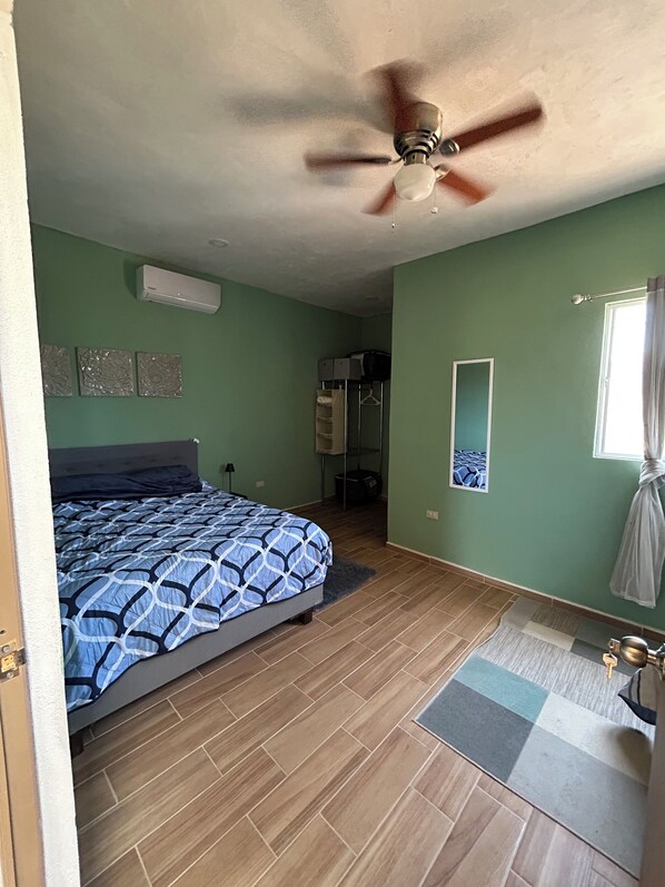 Chambre Confort, vue ville | Wi-Fi gratuit