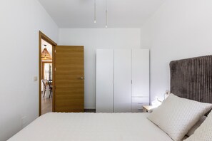 2 多间卧室、熨斗/熨衣板、免费 WiFi、床单