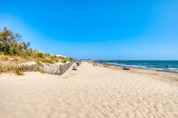 Tæt på stranden