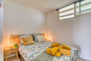 1 bedroom, iron/ironing board, free WiFi, bed sheets
