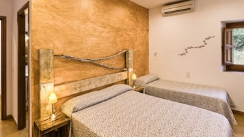 6 habitaciones, tabla de planchar con plancha y wifi gratis