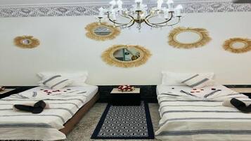 3 chambres, fer et planche Ă repasser, Wi-Fi, draps fournis