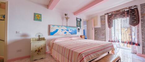 1 makuuhuone, ilmainen Wi-Fi, vuodevaatteet