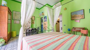 1 camera, Wi-Fi gratuito, lenzuola