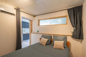 1 bedroom, iron/ironing board, free WiFi, bed sheets