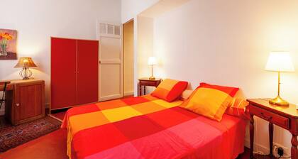 Bed and Breakfast 'Chez Marie' with Wi-Fi
