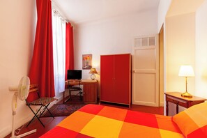 1 bedroom, free WiFi, bed sheets