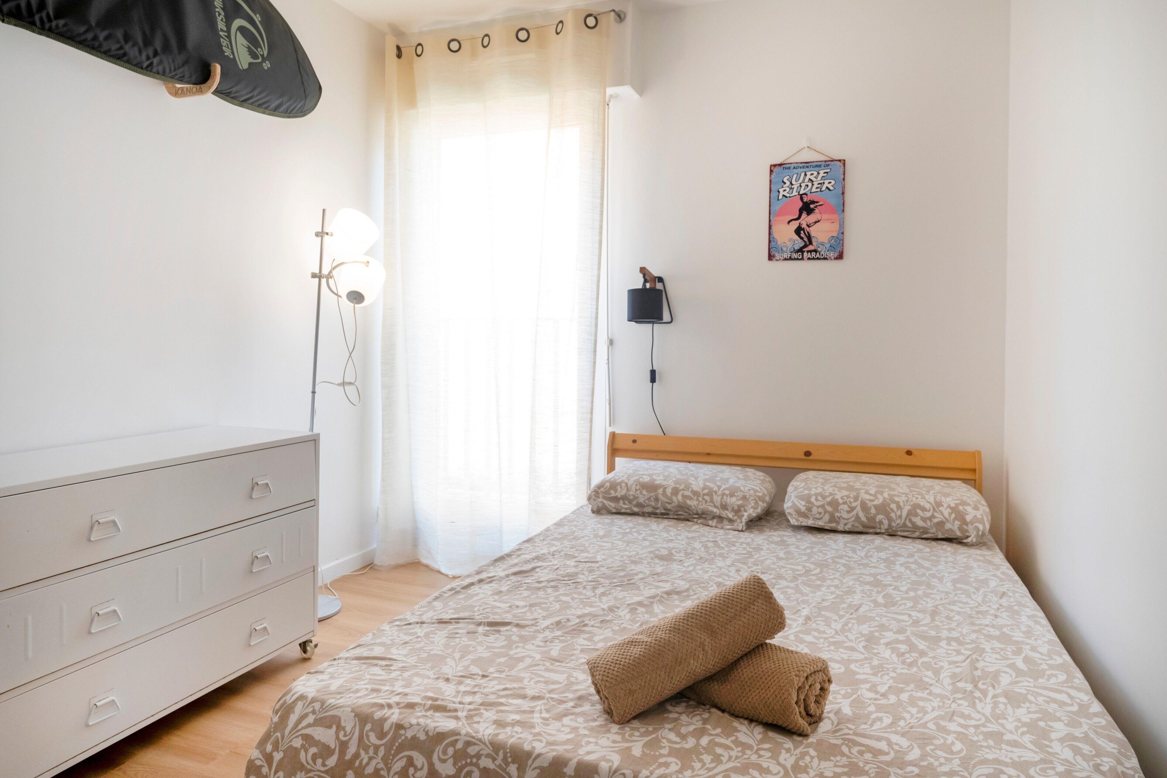 3 habitaciones, tabla de planchar con plancha y wifi gratis 