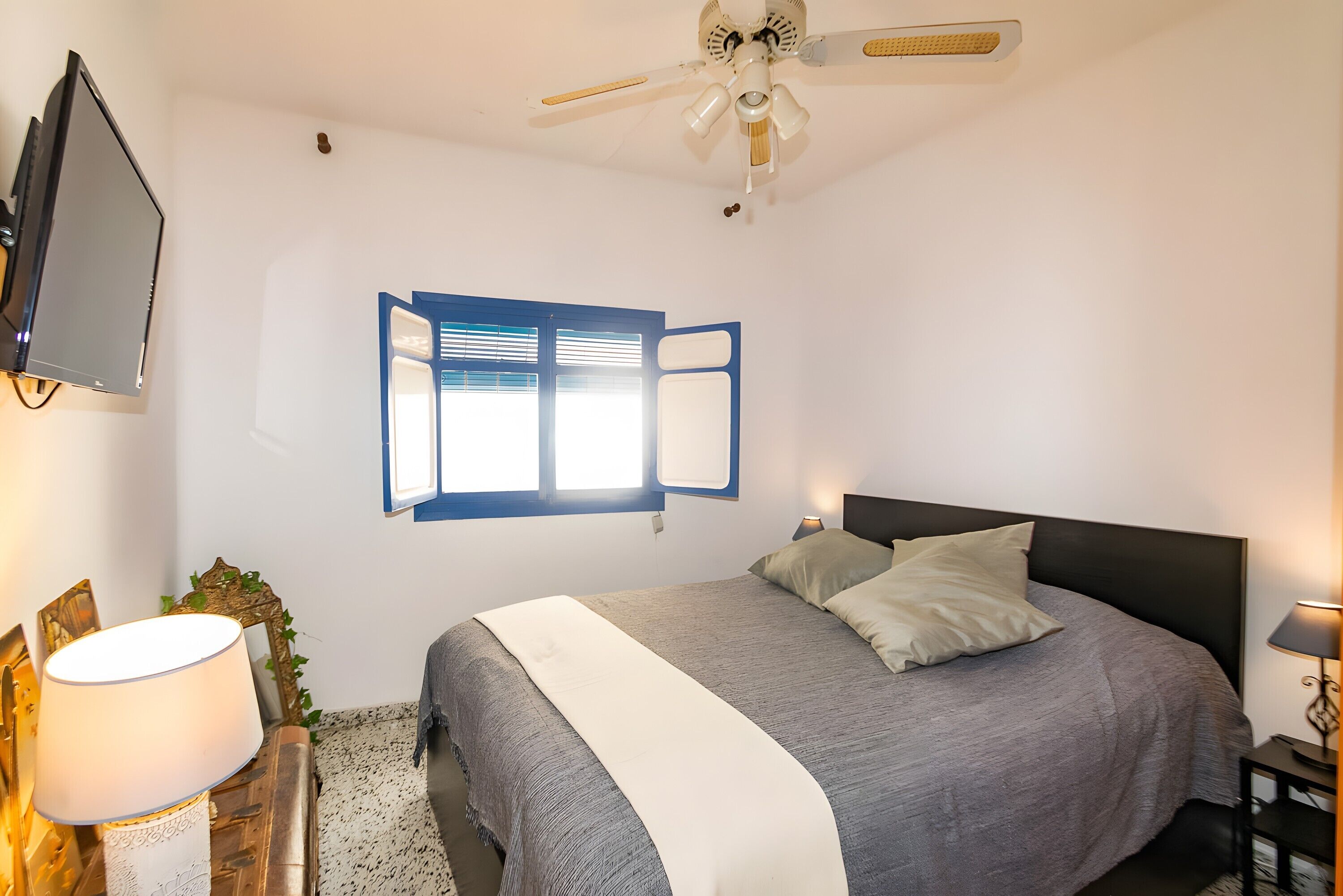 1 chambre, Wi-Fi gratuit, draps fournis