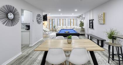 Tremblant|Mountain|Lake|Pool Table| Views