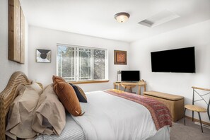 3 Schlafzimmer, Bügeleisen/Bügelbrett, WLAN, Bettwäsche