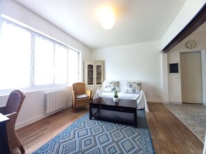 2 bedrooms, WiFi