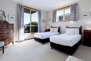 3 多间卧室、WiFi、床单