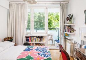 2 chambres, fer et planche à repasser, Wi-Fi, draps fournis