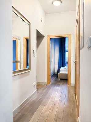 2 habitaciones, tabla de planchar con plancha y wifi gratis 