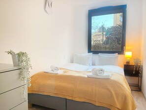 2 chambres, accès au Wi-Fi (inclus), literie fournie