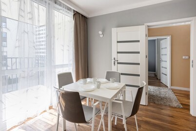Beautiful Apartment Avia with balcony in Cracow
