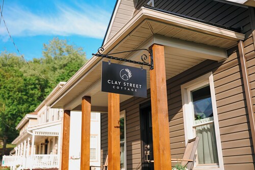 Historic Cottage in the Heart of Amish Country