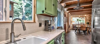 MV30 Lake Tahoe home close to skiing