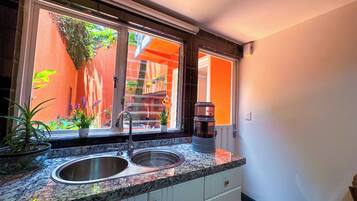 Casa de ciudad, 4 habitaciones | Cocina privada
