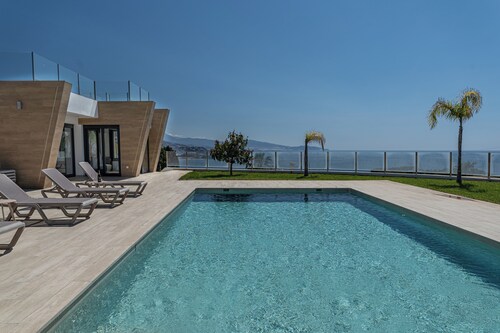 Casa Vista Azul, Casa Vista Azul Punta de la Mona en la Herradura