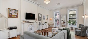 Luxury downtown apt.walk to Troy by Franklin plaza