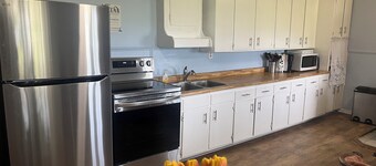 Sun and Stars farmhouse, North Cape Coastal drive