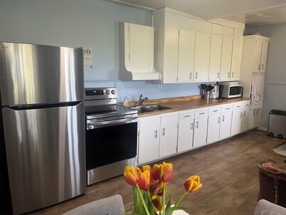 Sun and Stars farmhouse, North Cape Coastal drive