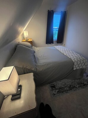 4 chambres, fer et planche Ă repasser, Wi-Fi gratuit, draps fournis