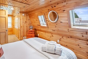 4 bedrooms, iron/ironing board, travel crib, WiFi