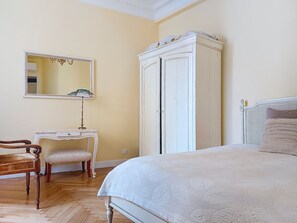 2 bedrooms, internet