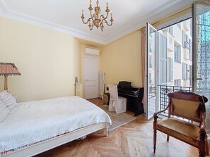 2 bedrooms, internet