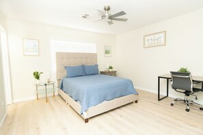 4 quartos, ferros/tábuas de passar roupa, Wi-Fi, roupa de cama