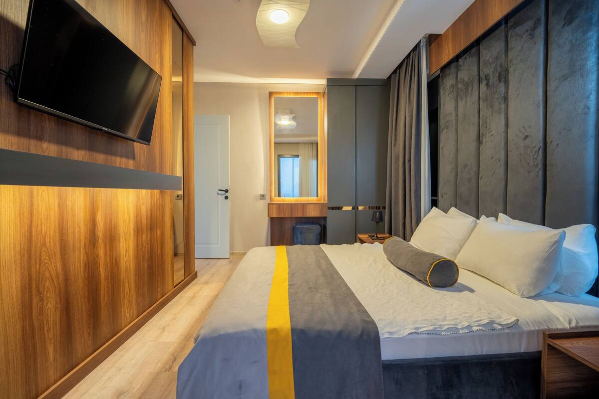 Suite – deluxe | Allergitestet sengetøy og wi-fi (inkludert)
