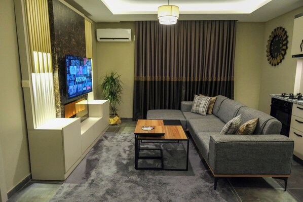 สแตนดาร์ดอพาร์ทเมนท์, ระเบียง, วิวเมือง | Wi-Fi ฟรี