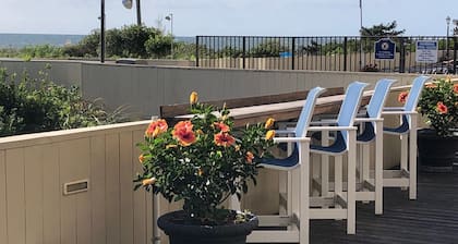 Oceanfront High Point North Studio M8 Just Steps to the Beach!